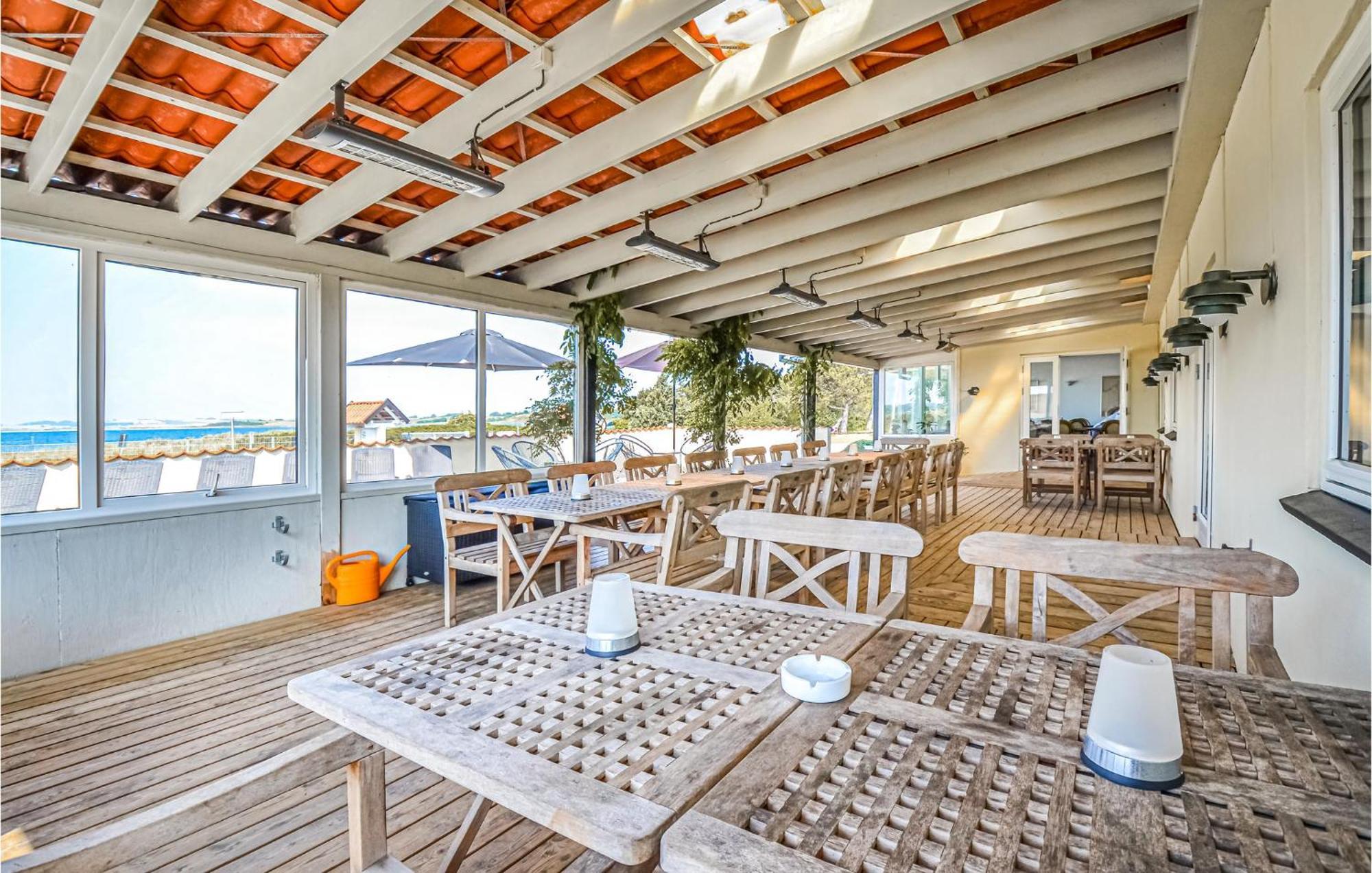 Strandhuset Knebel Exterior photo